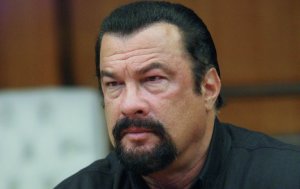 Стивен Сигал: Западным СМИ пора начать говорить правду о России