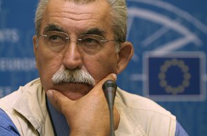 Джульетто Кьеза: Нам внушили, что Россия вторглась на Украину