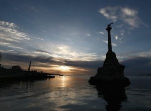 Алексей Чалый призвал российских соотечественников оказать помощь сражающемуся Севастополю.