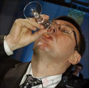 Луценко: НАТО должно обеспечить переход переговоров с Кремлем на украинские условия