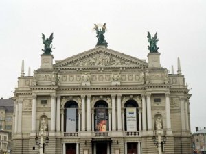 Тайна львовского театра...