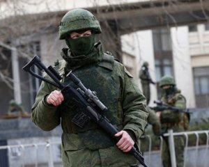 В Симферополе по бойцам самообороны велась стрельба из снайперской винтовки, один боец убит, двое ранены