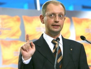 Яценюк - навстречу Юго-Востоку. Уступки или развод котят?