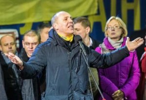 Официальный Киев: Нам наплевать на интересы украинцев, работающих в России