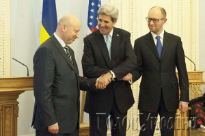 Украина собралась в "Большую восьмерку"! Там теперь вакансия?